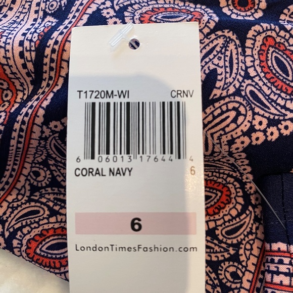 Cute dress, pattern makes you look taller :) - Picture 5 of 6